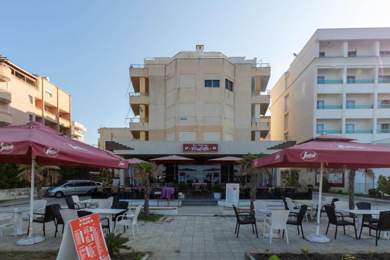 Comfortable Apartment Next To The Beach ドゥラス エクステリア 写真