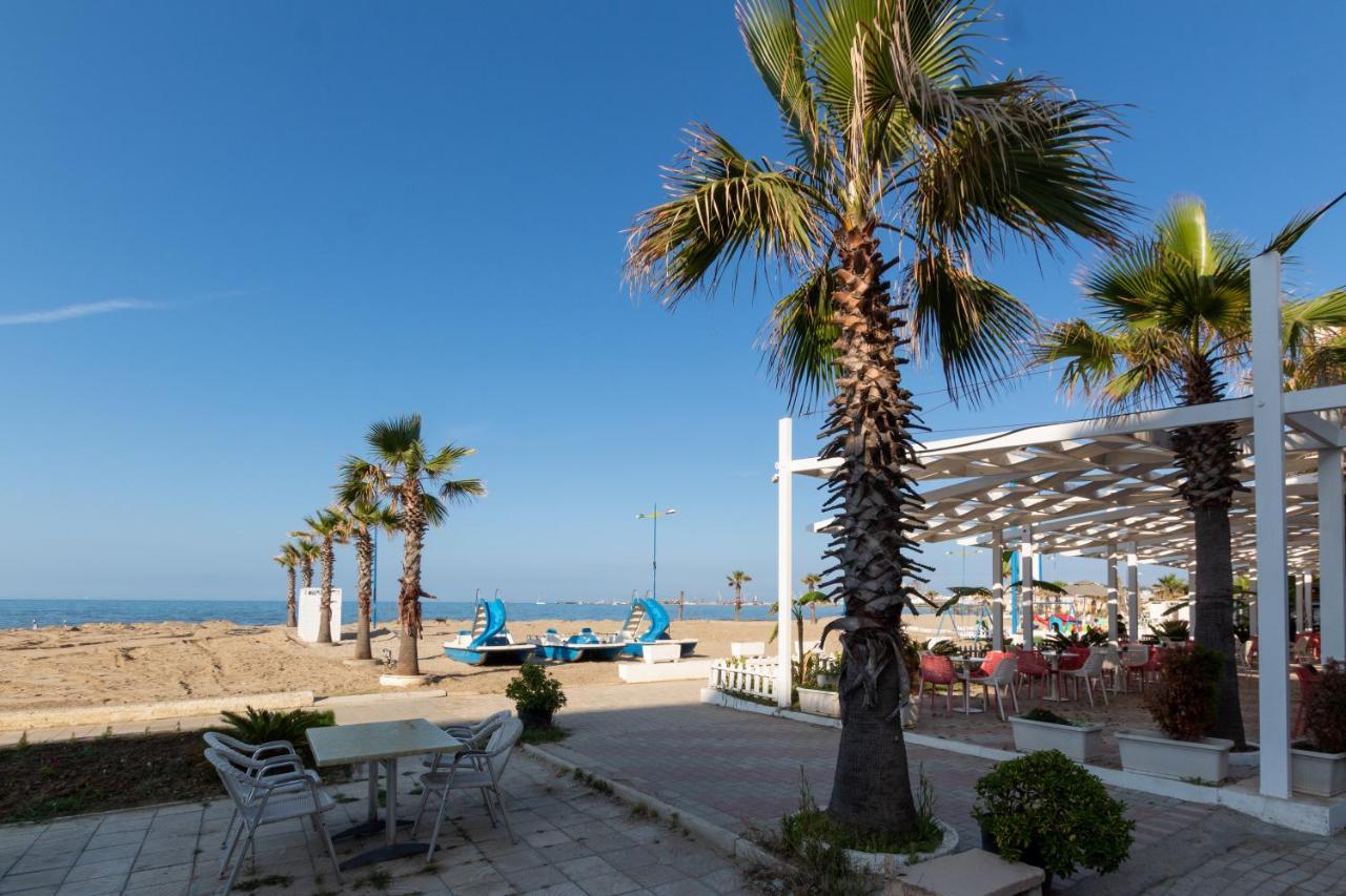 Comfortable Apartment Next To The Beach ドゥラス エクステリア 写真