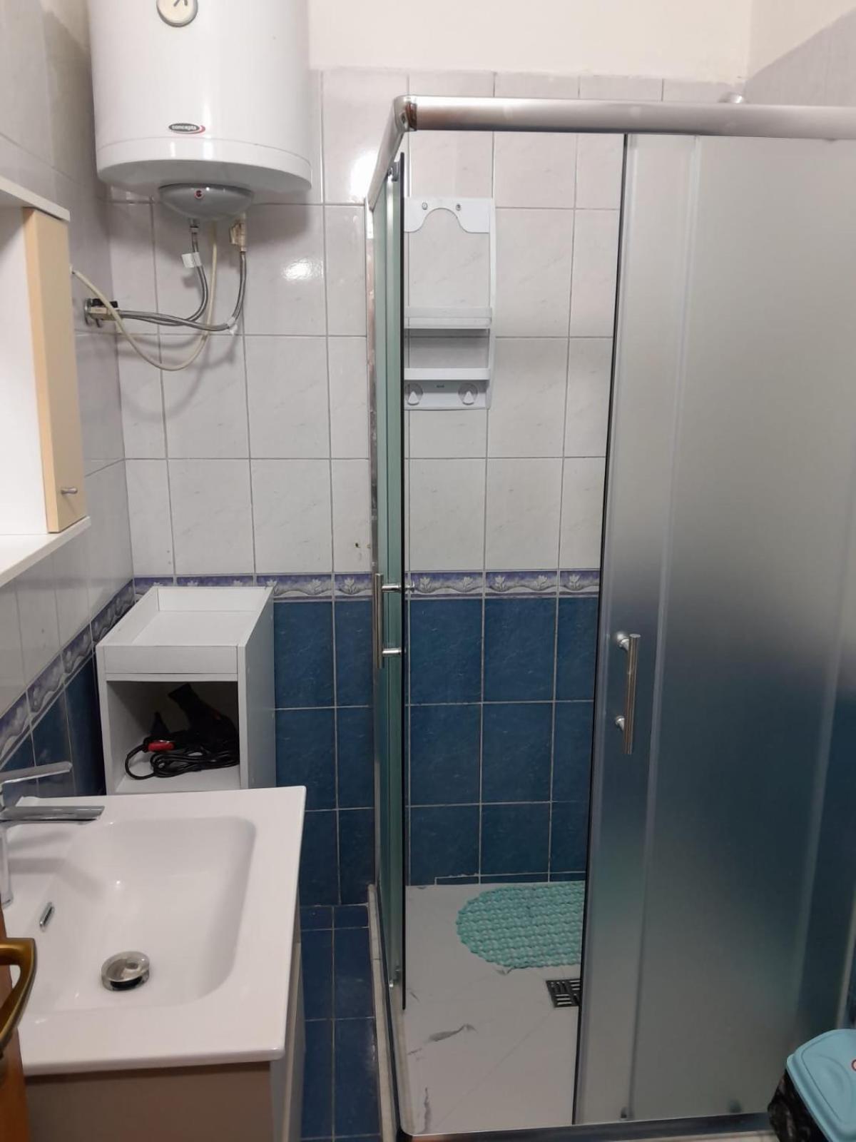Comfortable Apartment Next To The Beach ドゥラス エクステリア 写真